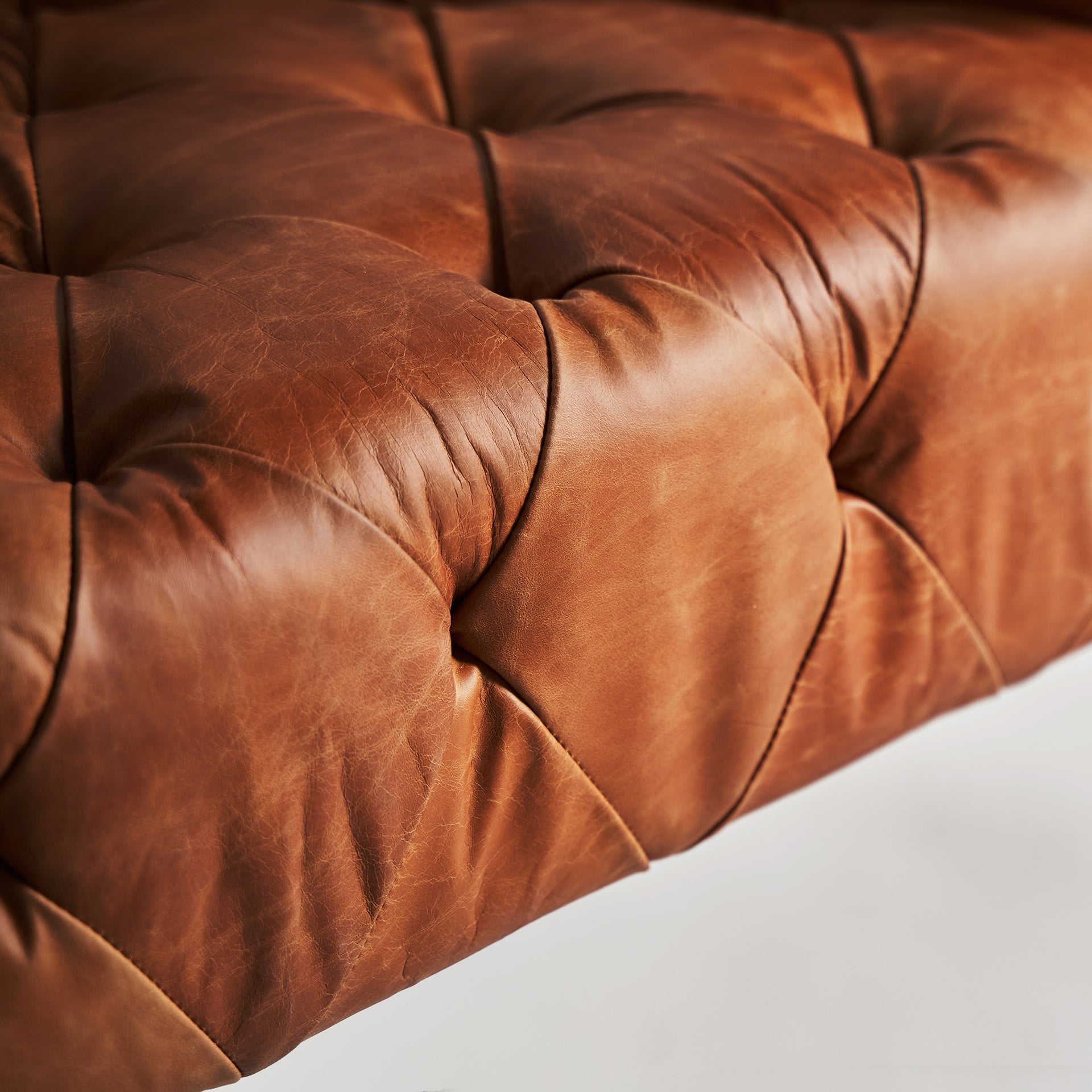 GLINSK ARMCHAIR
